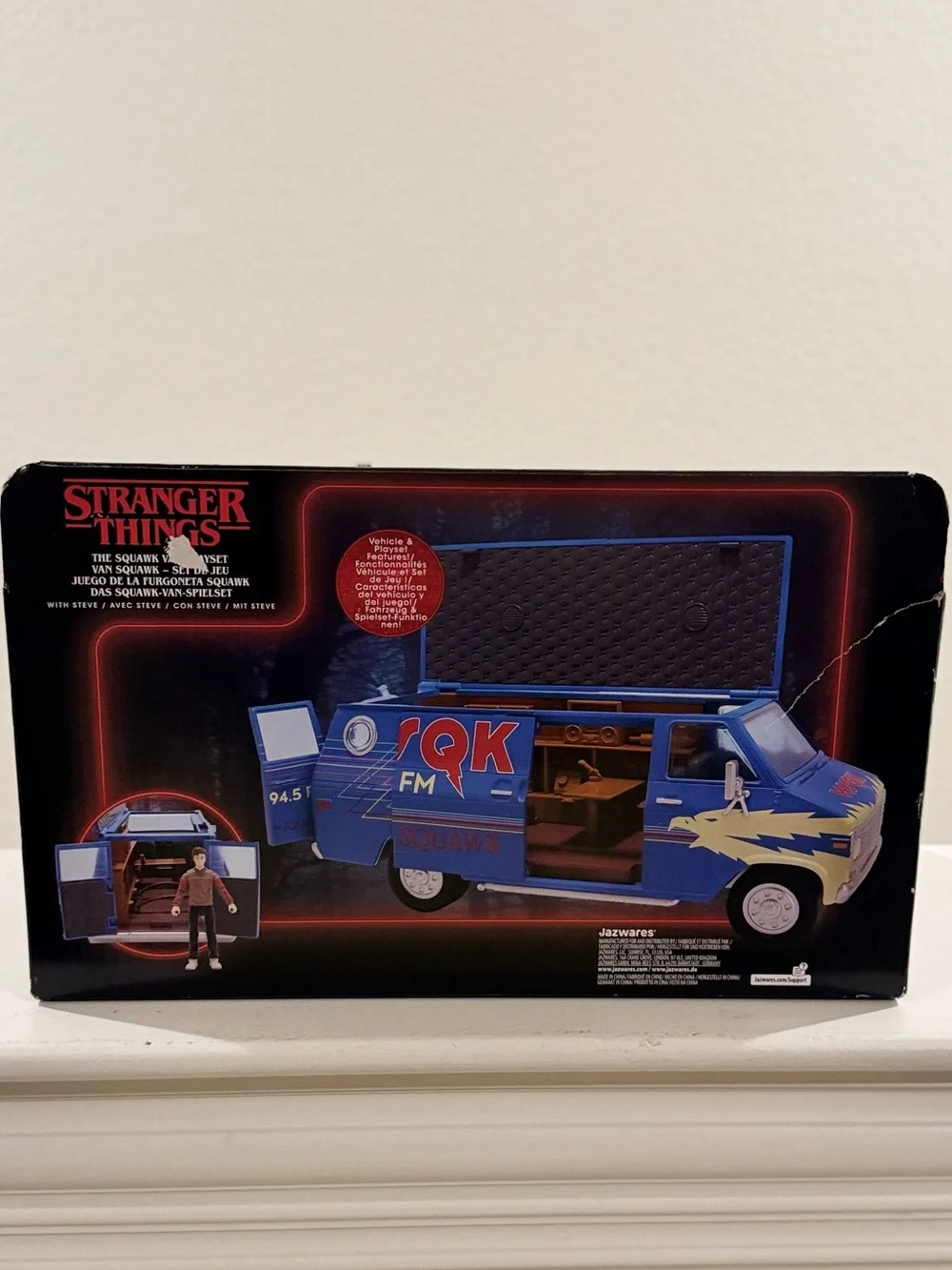 STRANGER THINGS Figure World Vehicle Pack SQWK FM Blue Radio Van. NEW!!!